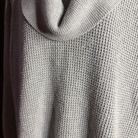 Michael Kors Cowl Neck Waffle Knit Pullover Sweater Long Sleeves Ivory Sz M - Picture 13 of 16